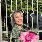 Voglio aiutare a scoprire la lingua italiana a chi ne ha bisogno, e vuole scoprire anche la cultura che ci sta dietro